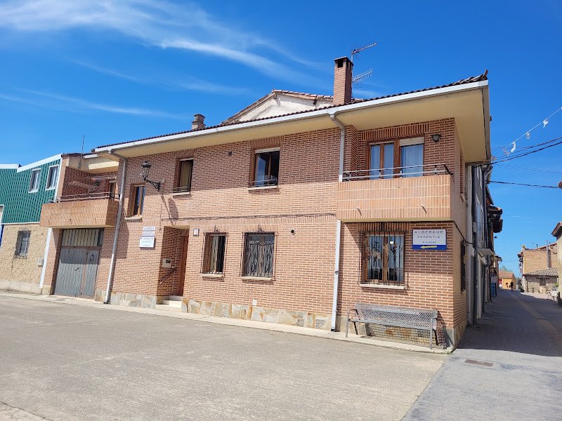Albergue Essentia - ()