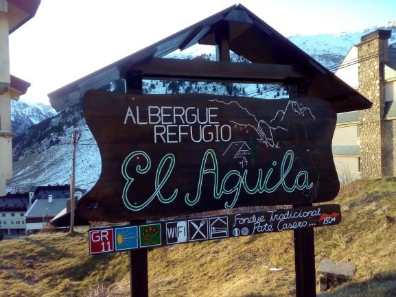 Albergue Refugio El Aguila - ()