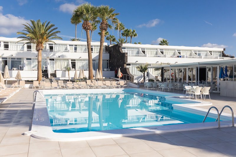 Apartamentos Arena Dorada - ()