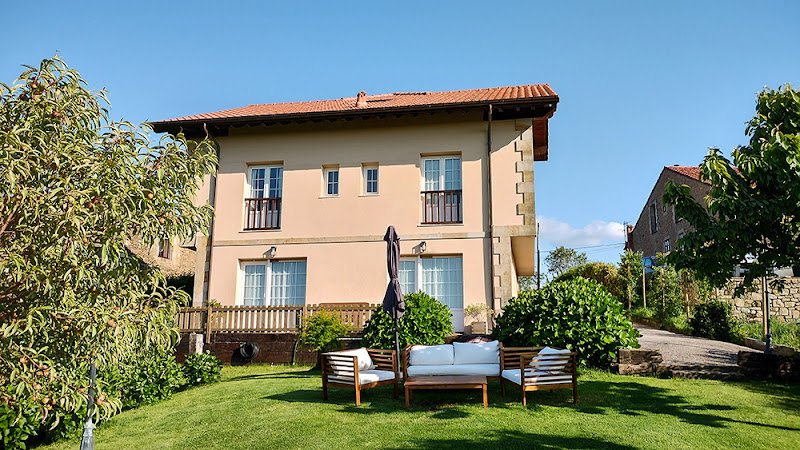 Apartamentos Corona - ()