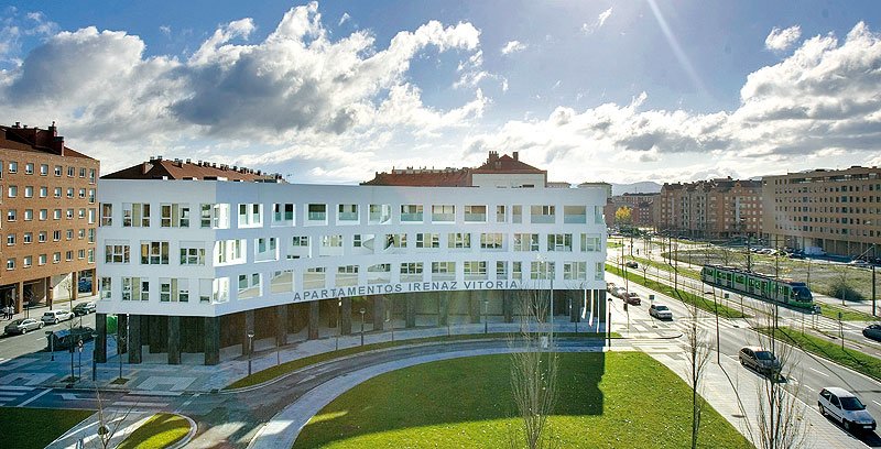 Apartamentos Irenaz Vitoria" - ()