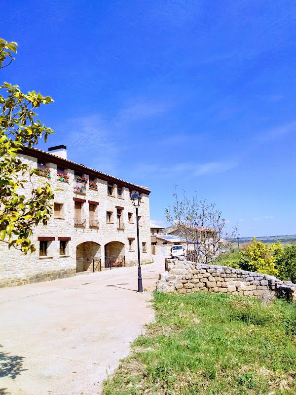 Apartamentos Turísticos Río Gállego - ()