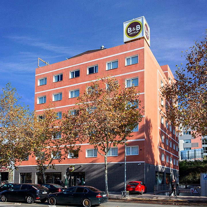 B&B HOTEL Barcelona Rubí - ()