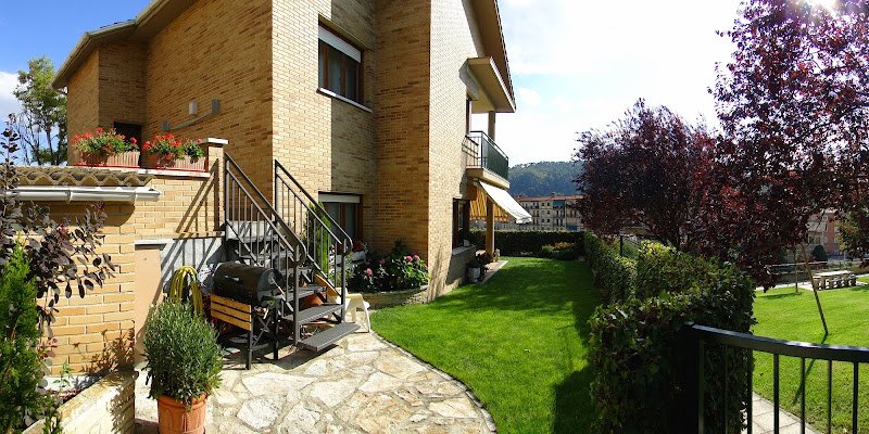 Bed & Breakfast Zaldu - ()