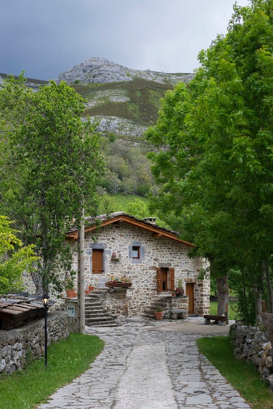Casa Rural Río Lunada I y II - ()
