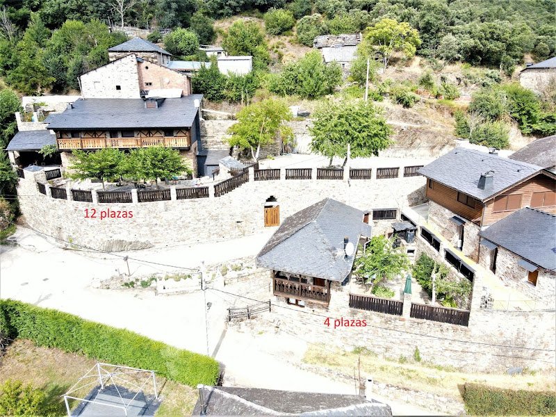 Casas Rurales Cornatel - ()