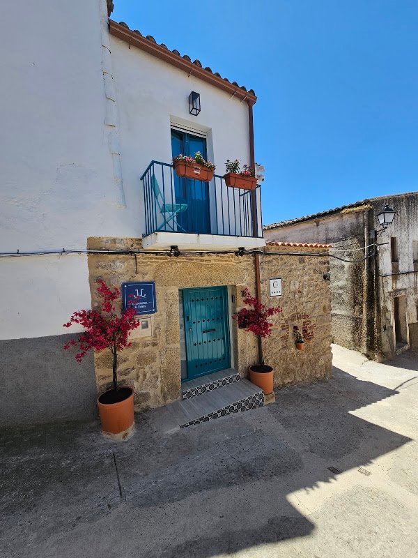 Casas Rurales El Edén y El Mirador, Casas Rurales con Piscina y Jacuzzi - ()