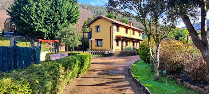 Casas Rurales Los Avellanos - ()
