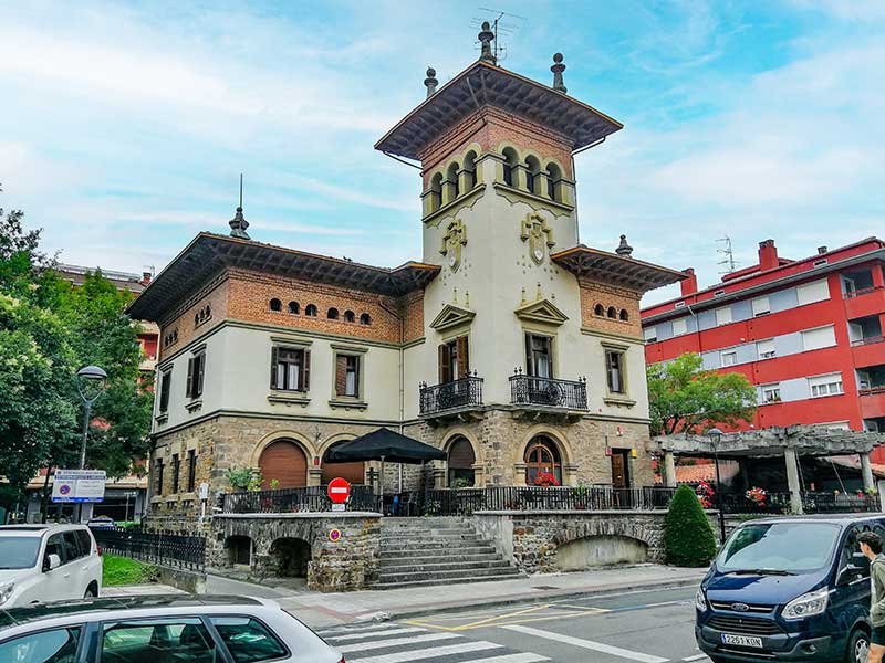 Dormir En Legazpi | Hotel Mauleon - ()