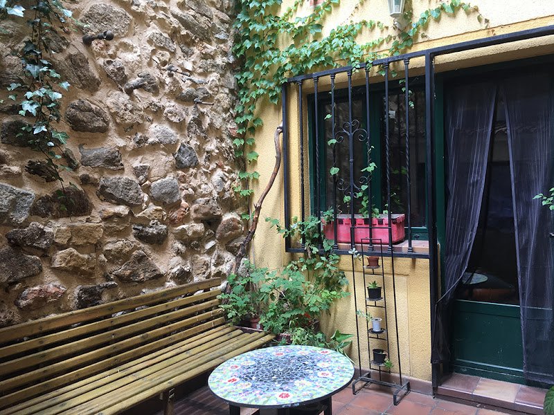 DUERMEVELA HOSTEL, Alojamiento económico en Segovia - ()