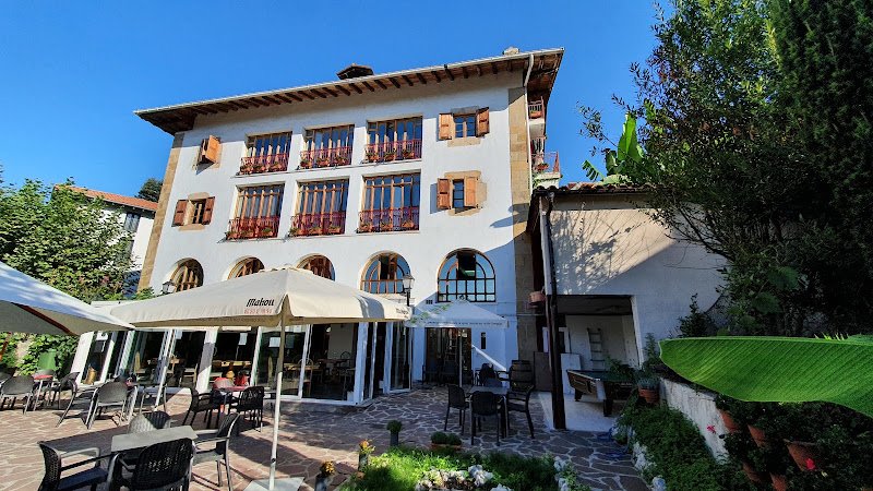 Hostal Ansonea en Bera - ()