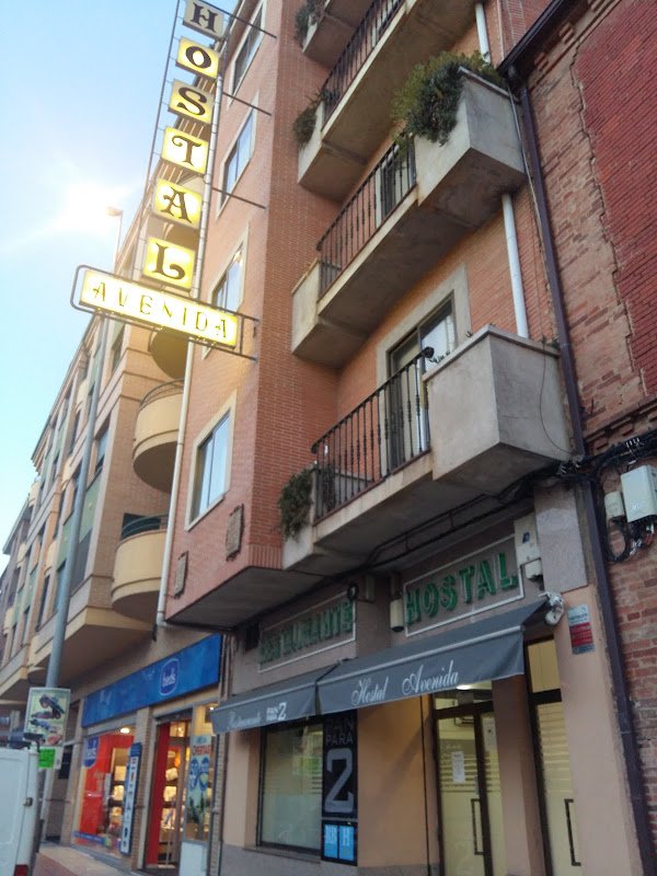 HOSTAL AVENIDA S.L - ()
