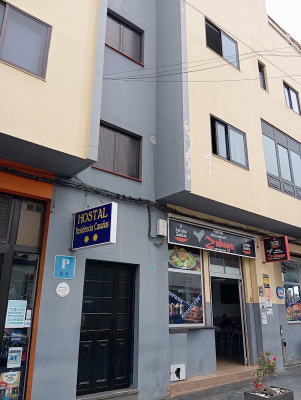 Hostal Casañas - ()