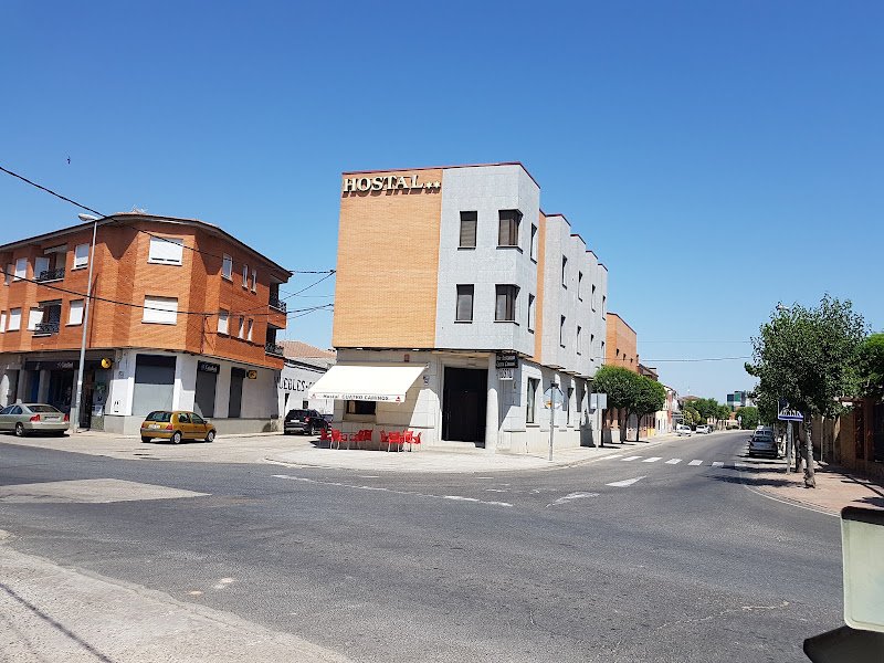 Hostal Cuatro Caminos - ()