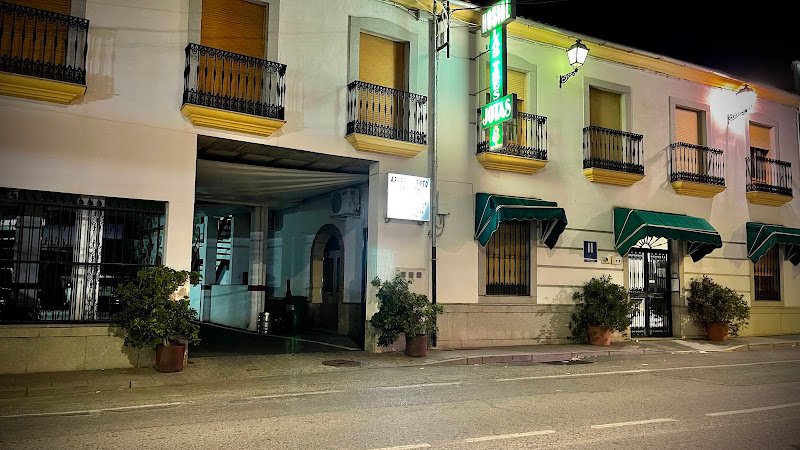 Hostal las Tres Jotas - ()