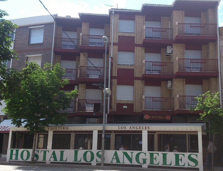 HOSTAL LOS ANGELES BAR Y RESTAURANTE - ()