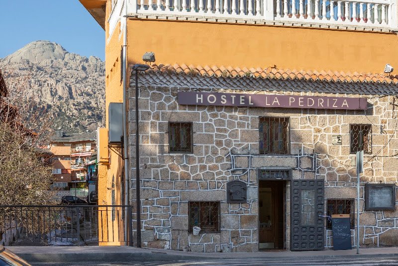 Hostel La Pedriza - ()