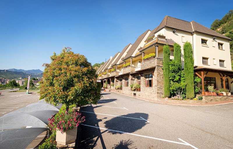 Hotel Cal Petit - ()