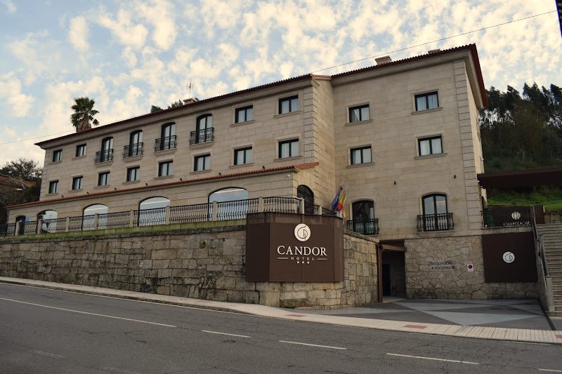 HOTEL CANDOR - ()