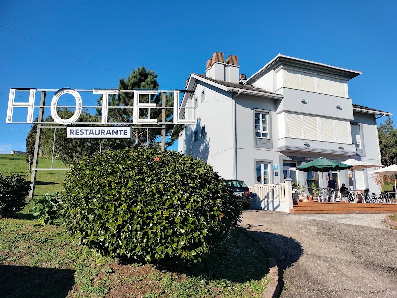 Hotel Capellán - ()
