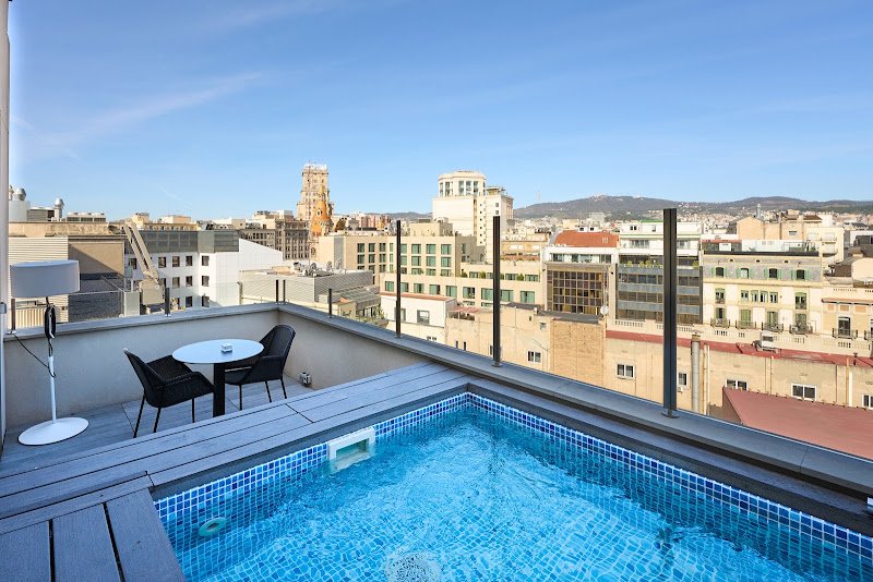 Hotel Catalonia Square - ()