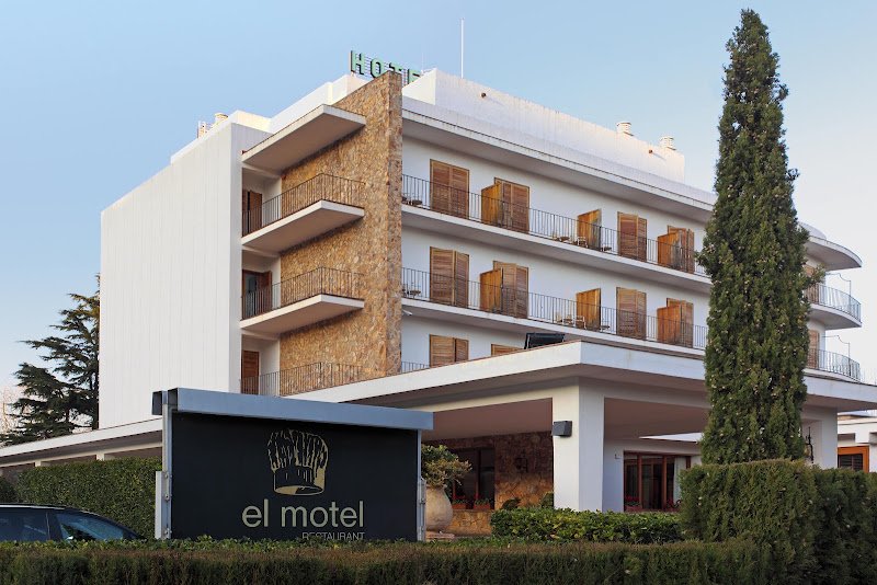 Hotel Empordà - ()