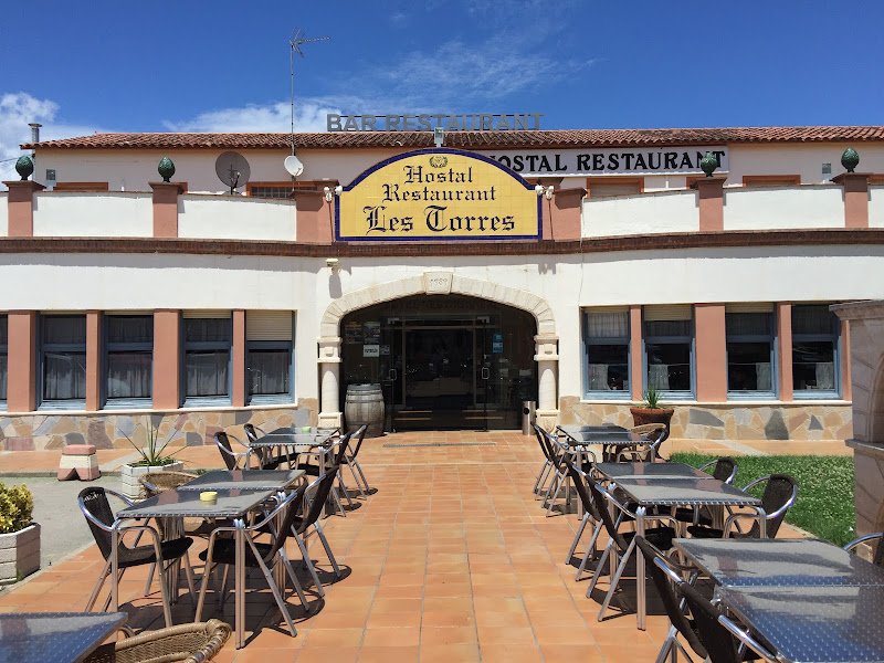 Hotel Hostal Restaurante Les Torres - ()