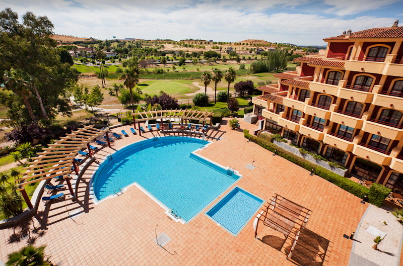 Hotel Ilunion Golf Badajoz - ()