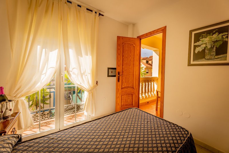 Hotel La Morena - ()
