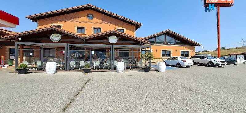 Hotel Restaurante Atalaya La Vega - ()