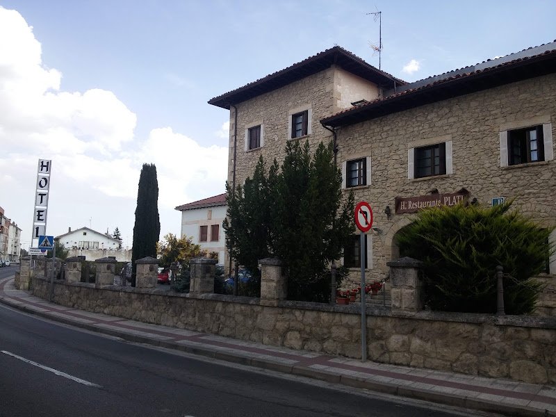 Hotel Restaurante Plati - ()