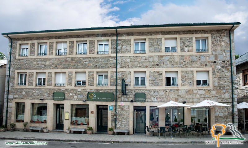 Hotel Rural Valle de San Emiliano - ()