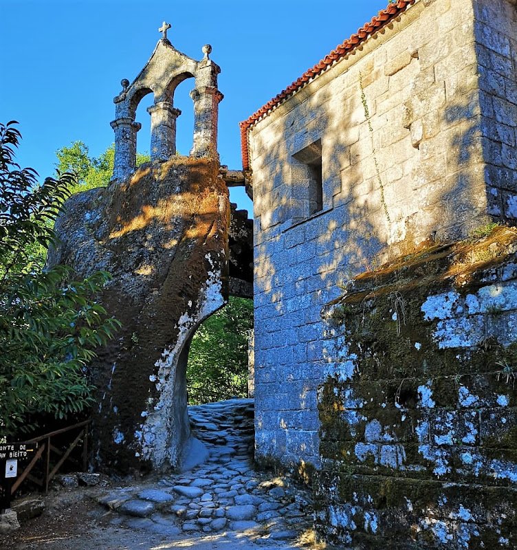 La Casa de las Rocas - Ribeira Sacra - ()