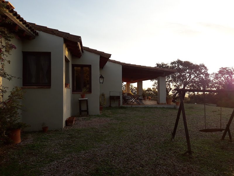 Lantero horse & Lodge - ()
