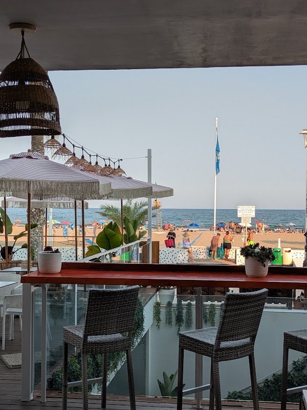 Meraki Beach Sky Bar - ()
