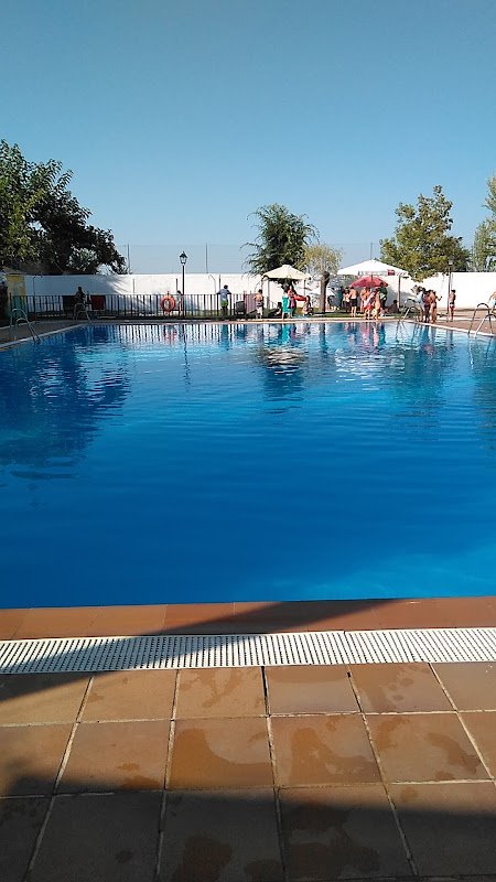 Piscina La Calleja (Bar) OLMEDOBIKE-TOUR - ()