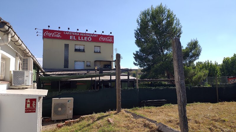 Restaurante El Lleó | Parador y restaurante Sallent - ()
