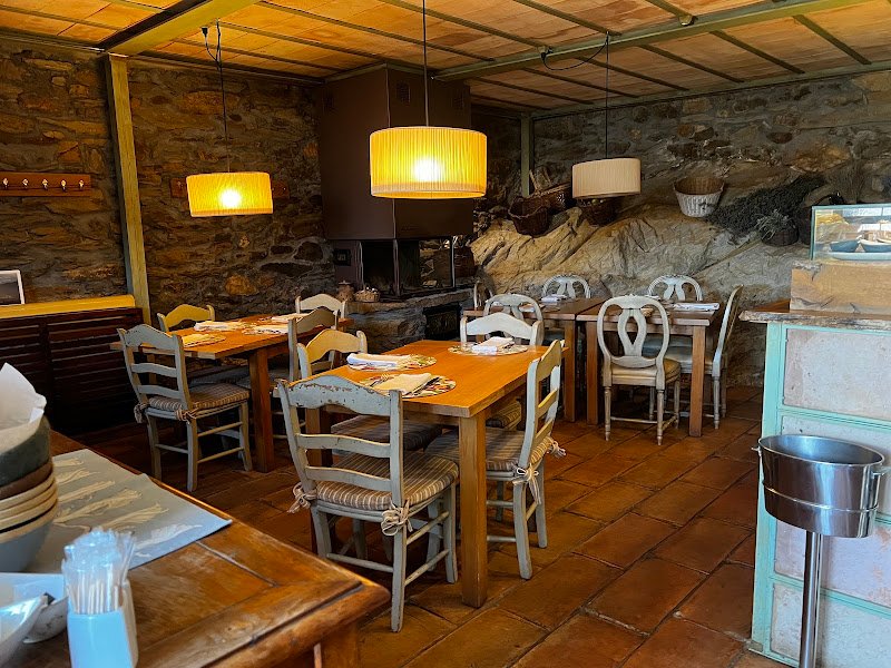 Restaurante y Alojamientos Casa Aldaba - ()