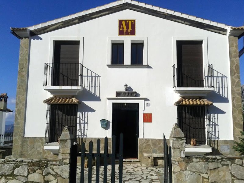 Sierra-Alta Apartamentos Rurales Sierra de Grazalema Benaocaz - ()